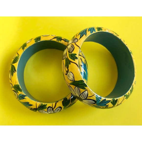 Striking Bright Yellow and Turquoise Blue Vintage Painted Bangles - Picture 3 of 4